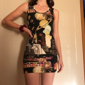 NWOT Nameless Graphic Print Bodycon Dress